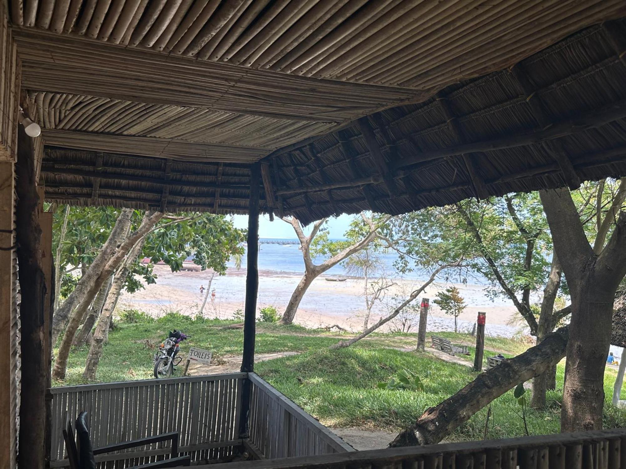 קילינדוני Maweni Beach Bungalows מראה חיצוני תמונה