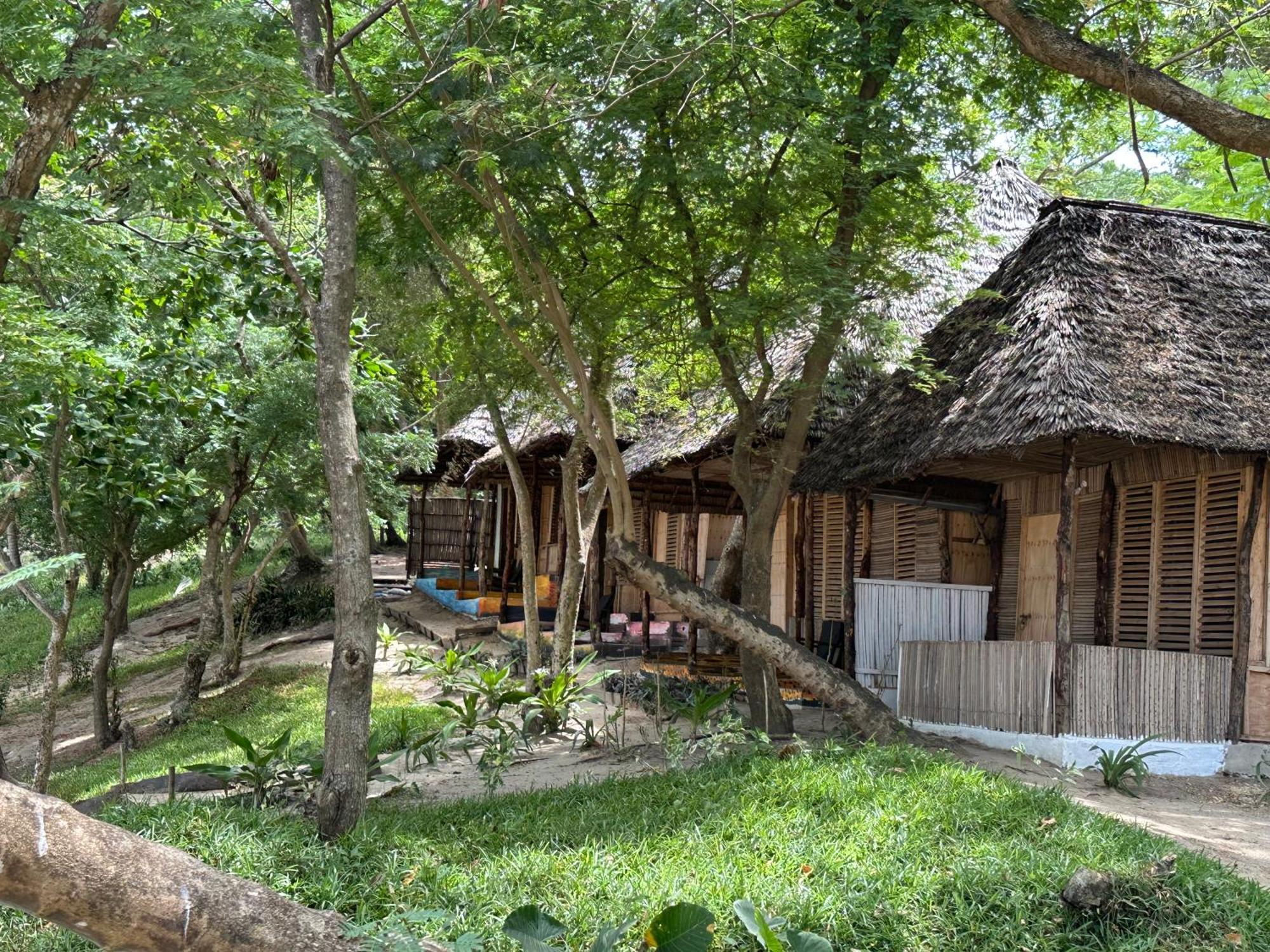 קילינדוני Maweni Beach Bungalows מראה חיצוני תמונה